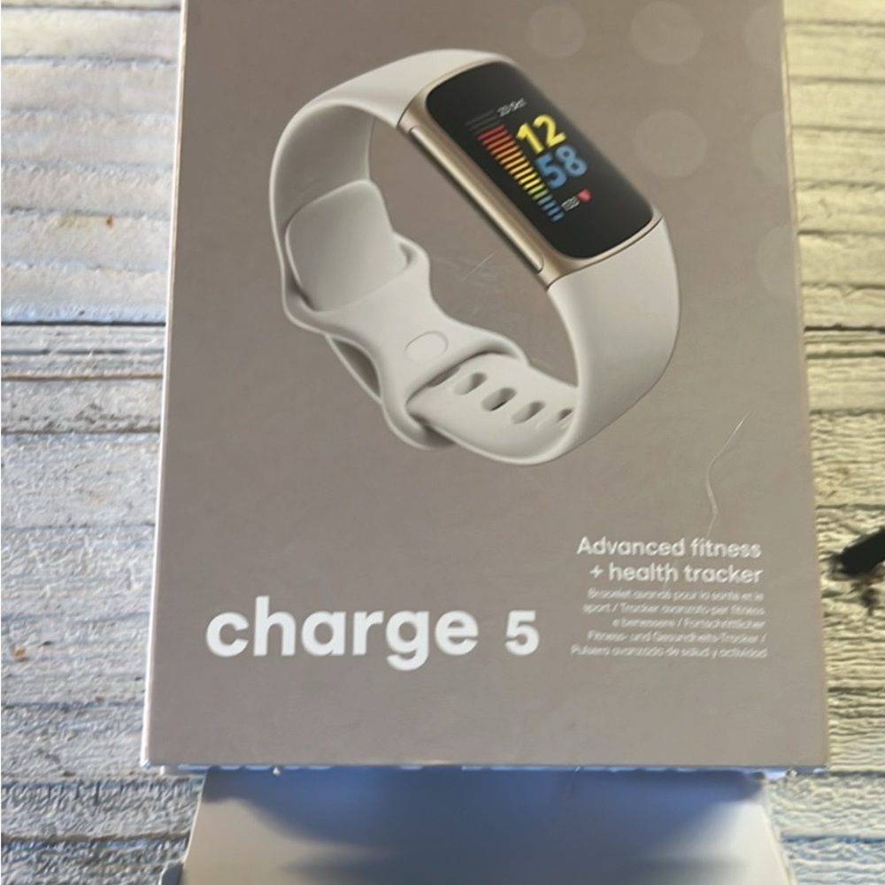 Fitbit White Smartwatch with Sleek Design